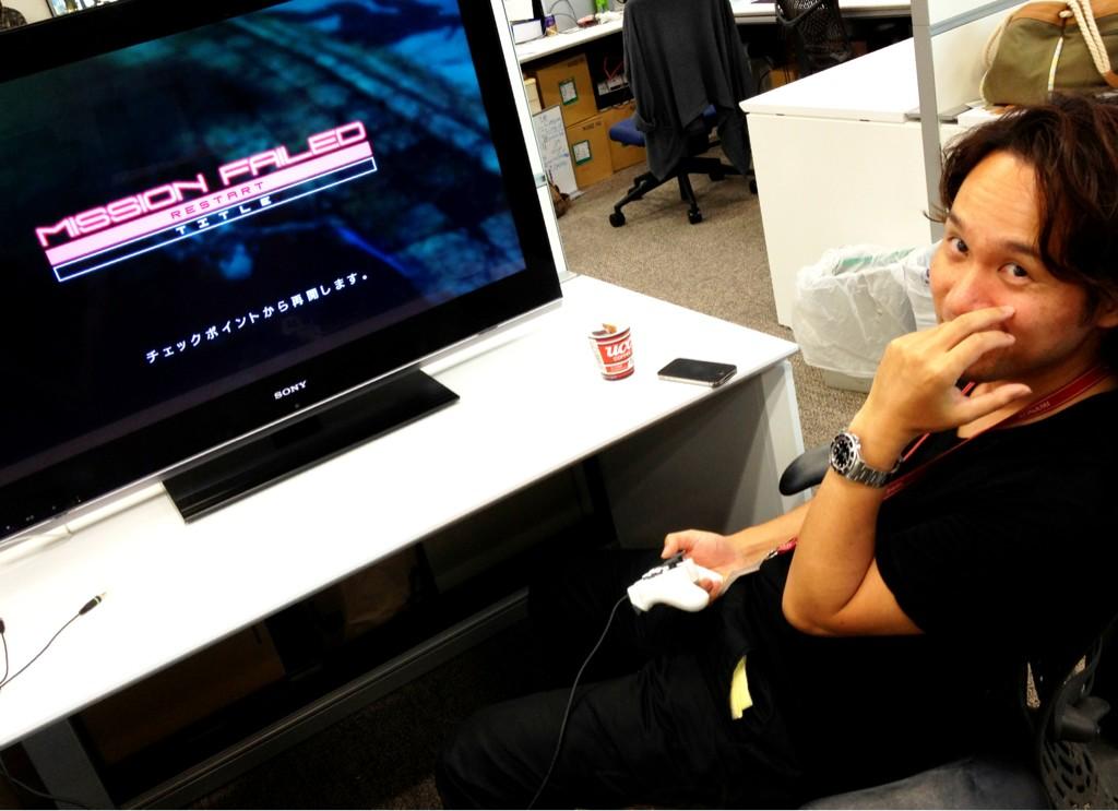 Yoji Shinkawa loses to Metal Gear Rising on Hard