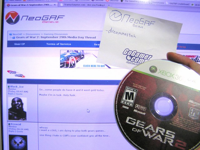 Gears of War 2, Software