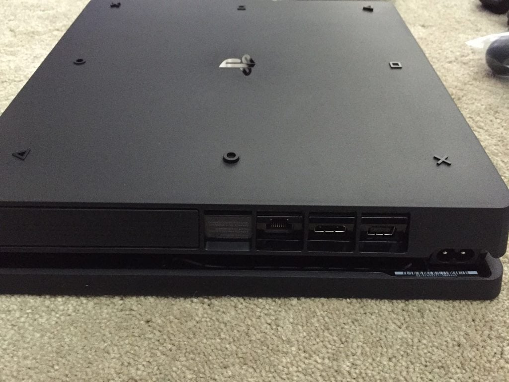 semester Mockingbird erektion I have a PS4 Slim 1 Tb CUH 2116 B Model,I want to know the serial  Number,where do i look? : r/PS4